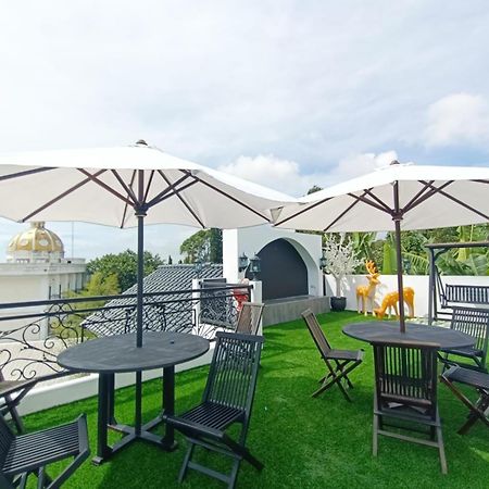 Villa Kota Bunga Malini 10 Cikundul Exterior foto